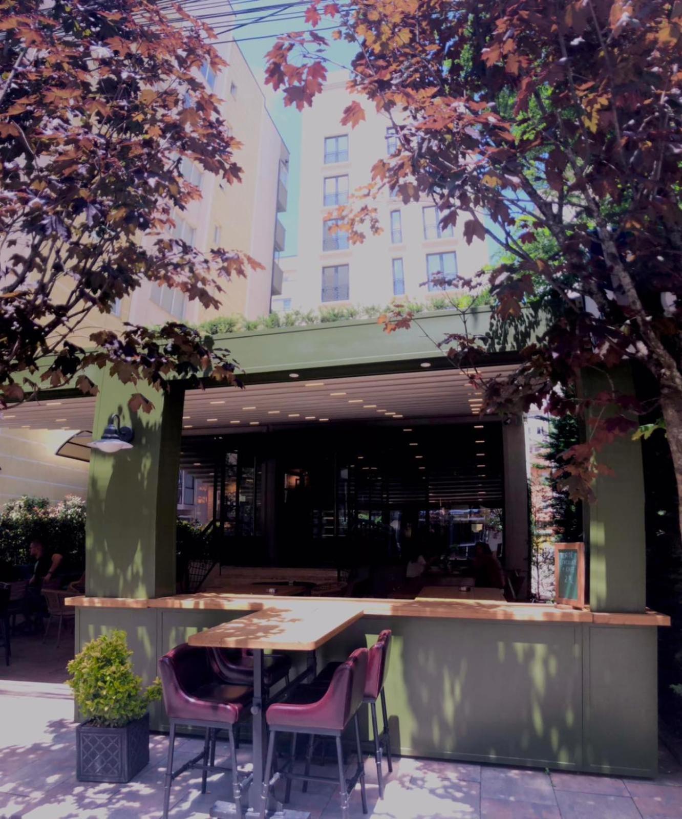 Qama Hotel Kosovo Polje Екстериор снимка
