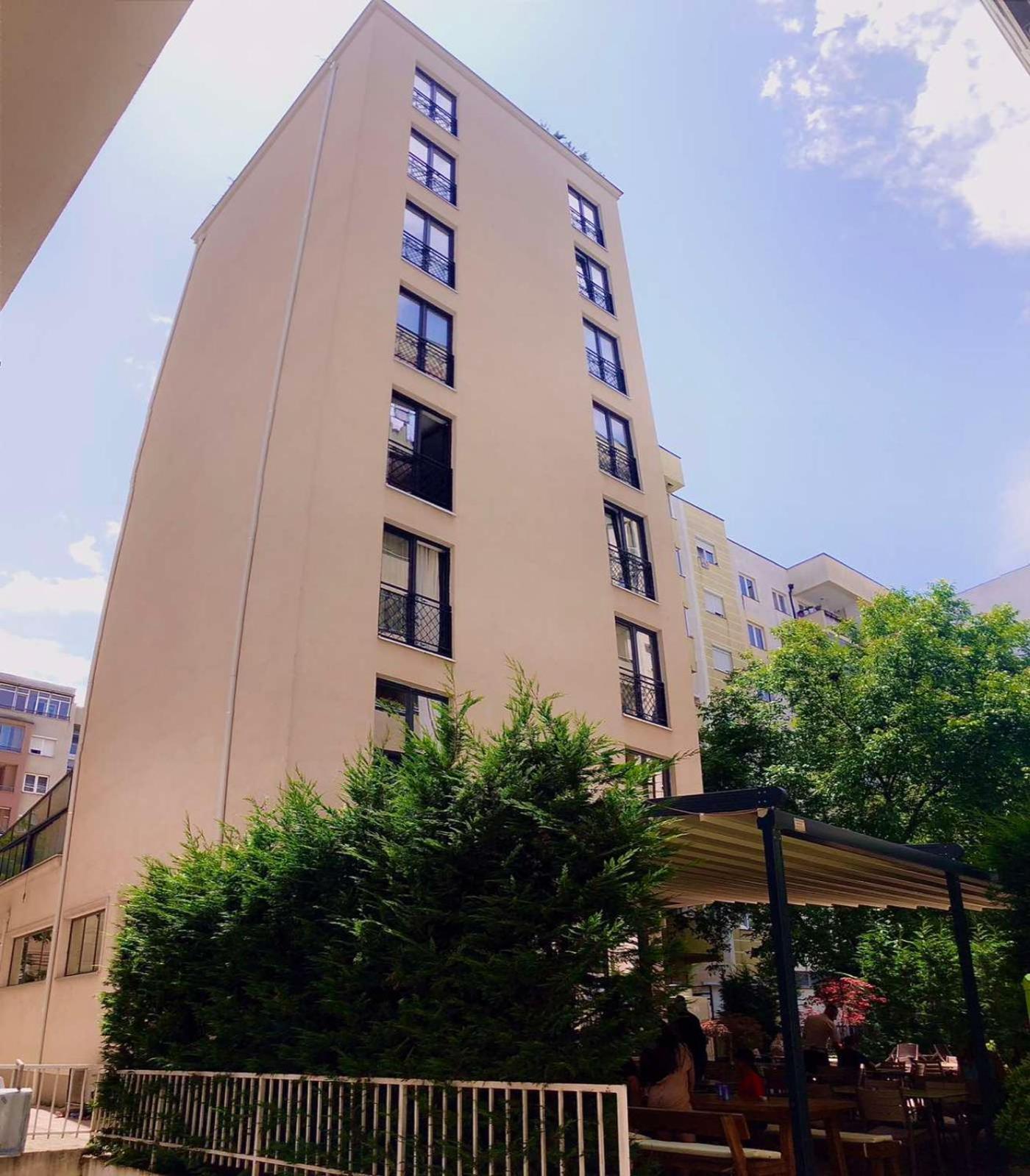 Qama Hotel Kosovo Polje Екстериор снимка